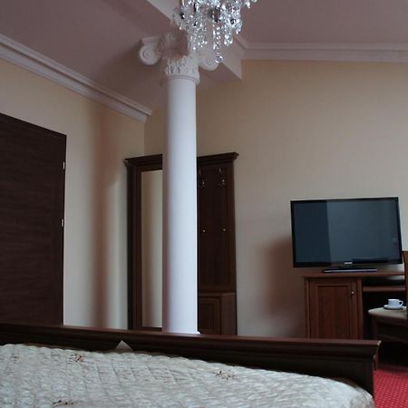 Villa Demetrios Kaluszyn  Ngoại thất bức ảnh